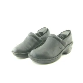 B.O.C . Size 11 Casual Shoes