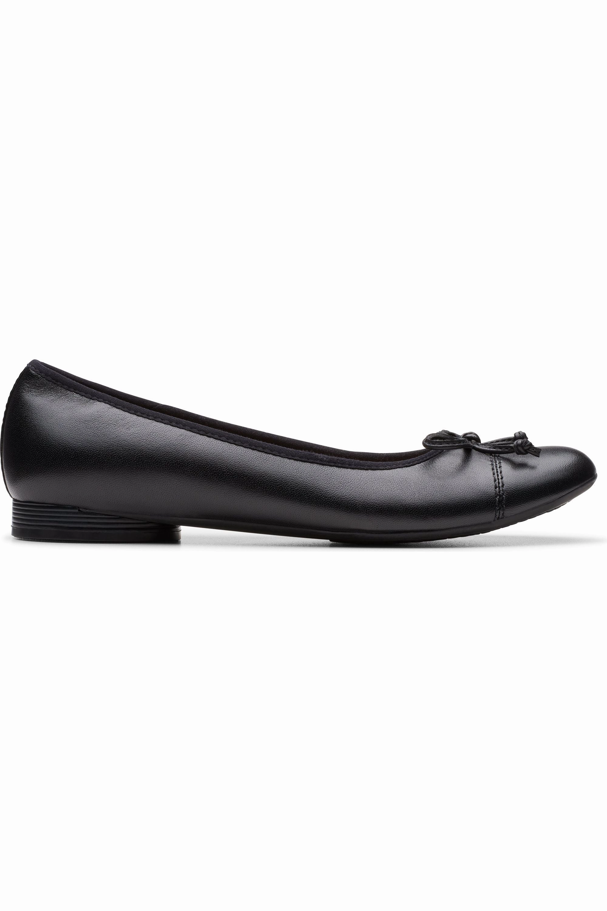 Clarks Loreleigh Rae in black leather suede upper Light   weight   design