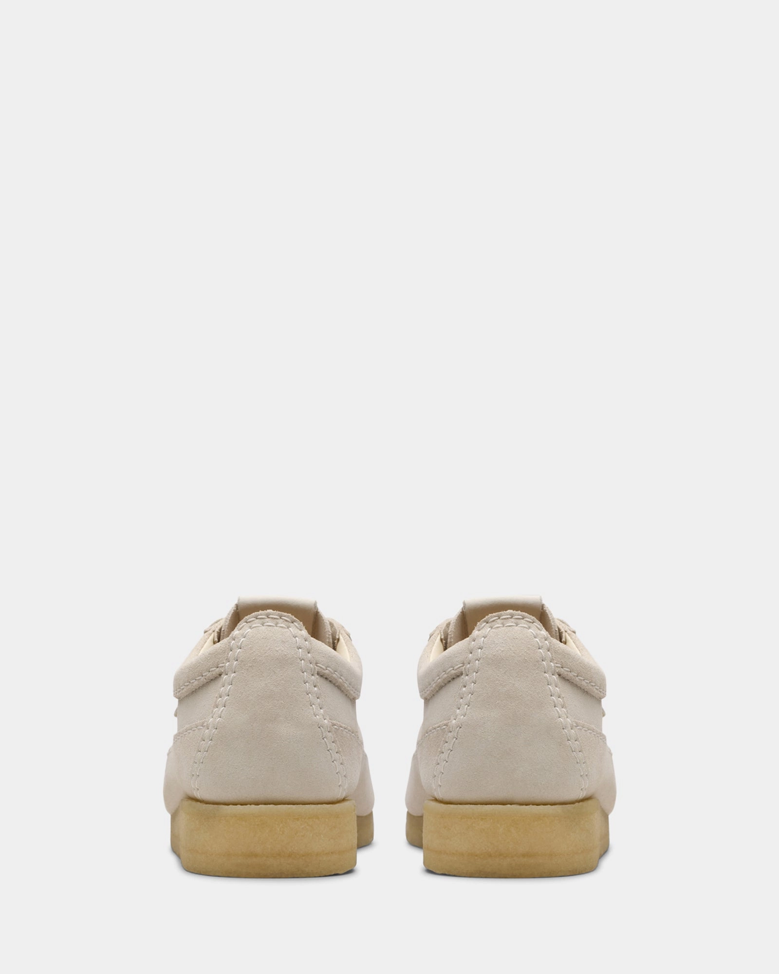 Seasonless Style Comfort Cushioning Wallabee Tor Off White Suede