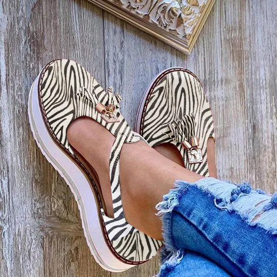 Casual Shoes 2020 Women Flat Shoes Thick Sole Platform Shoes Fringe Spring Tassels Fashion Summer female shoes gift for girls