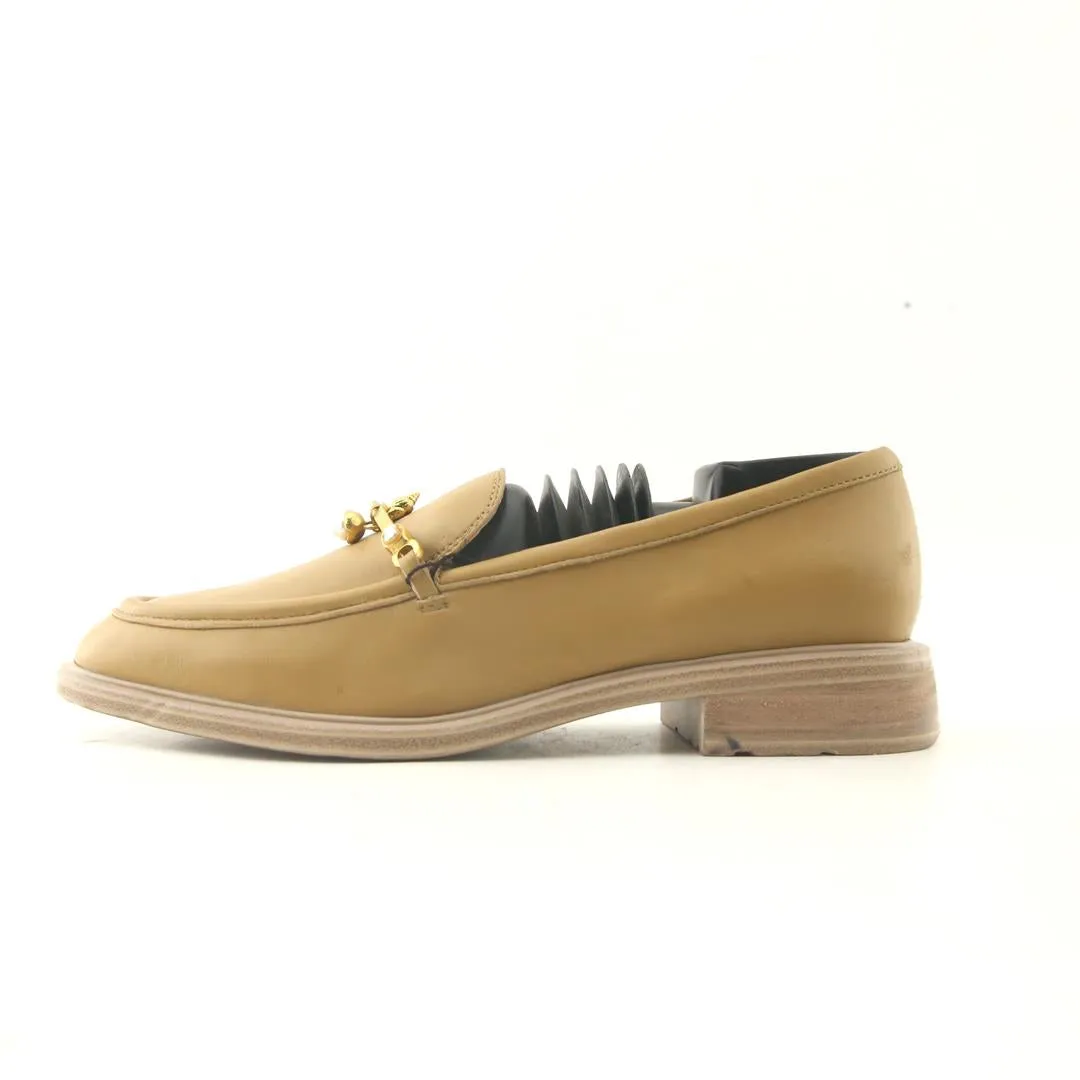 Casual Shoes For Dresses SARTO. .