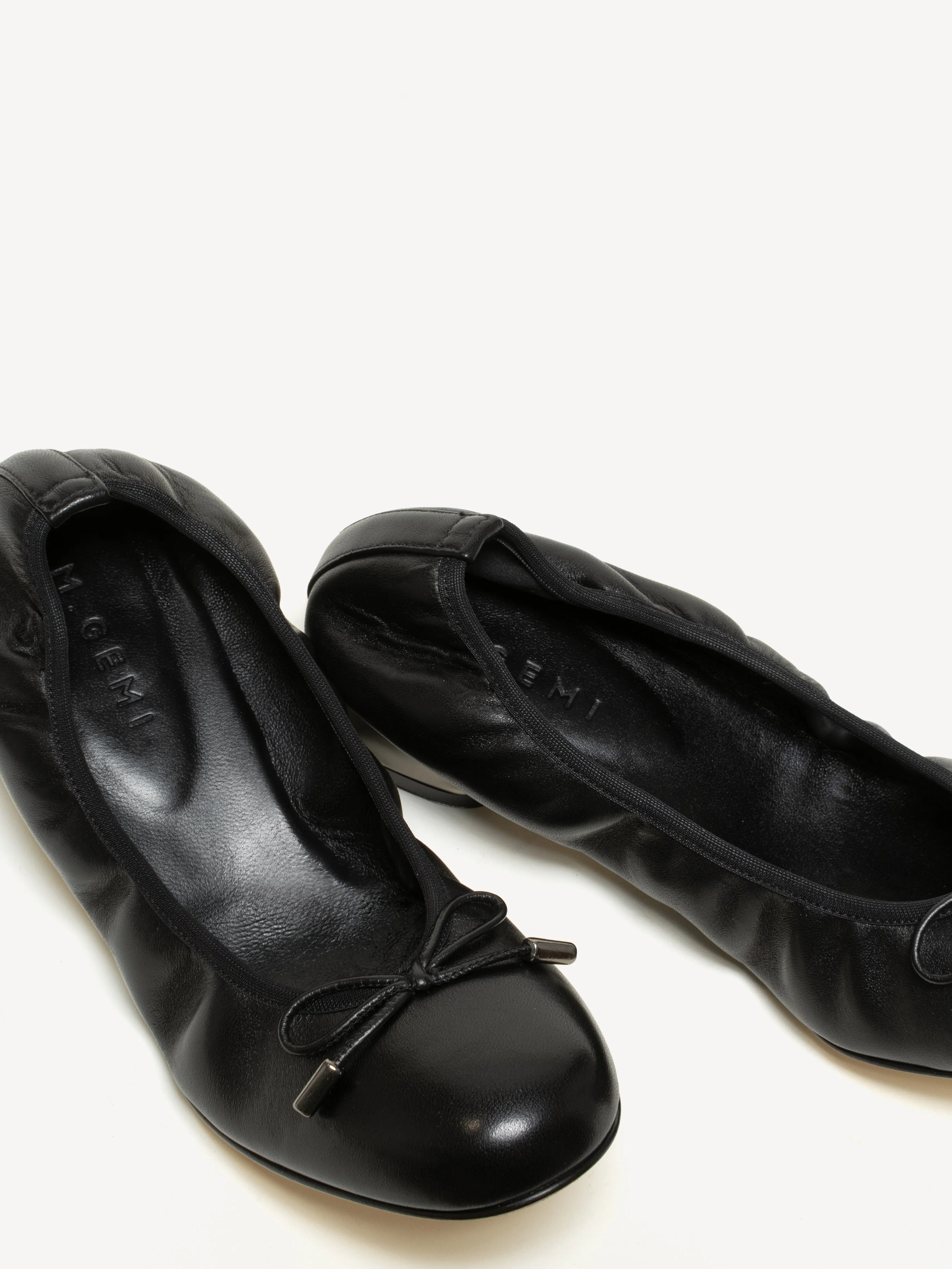 Best Shoes For Supination And Flat Feet The Donatella