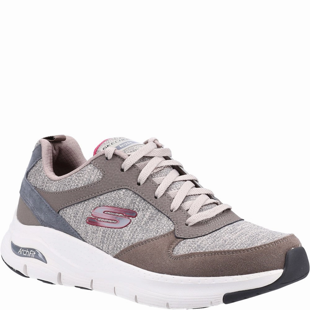 Run Errand Date Outfit Skechers Arch Fit Trainer