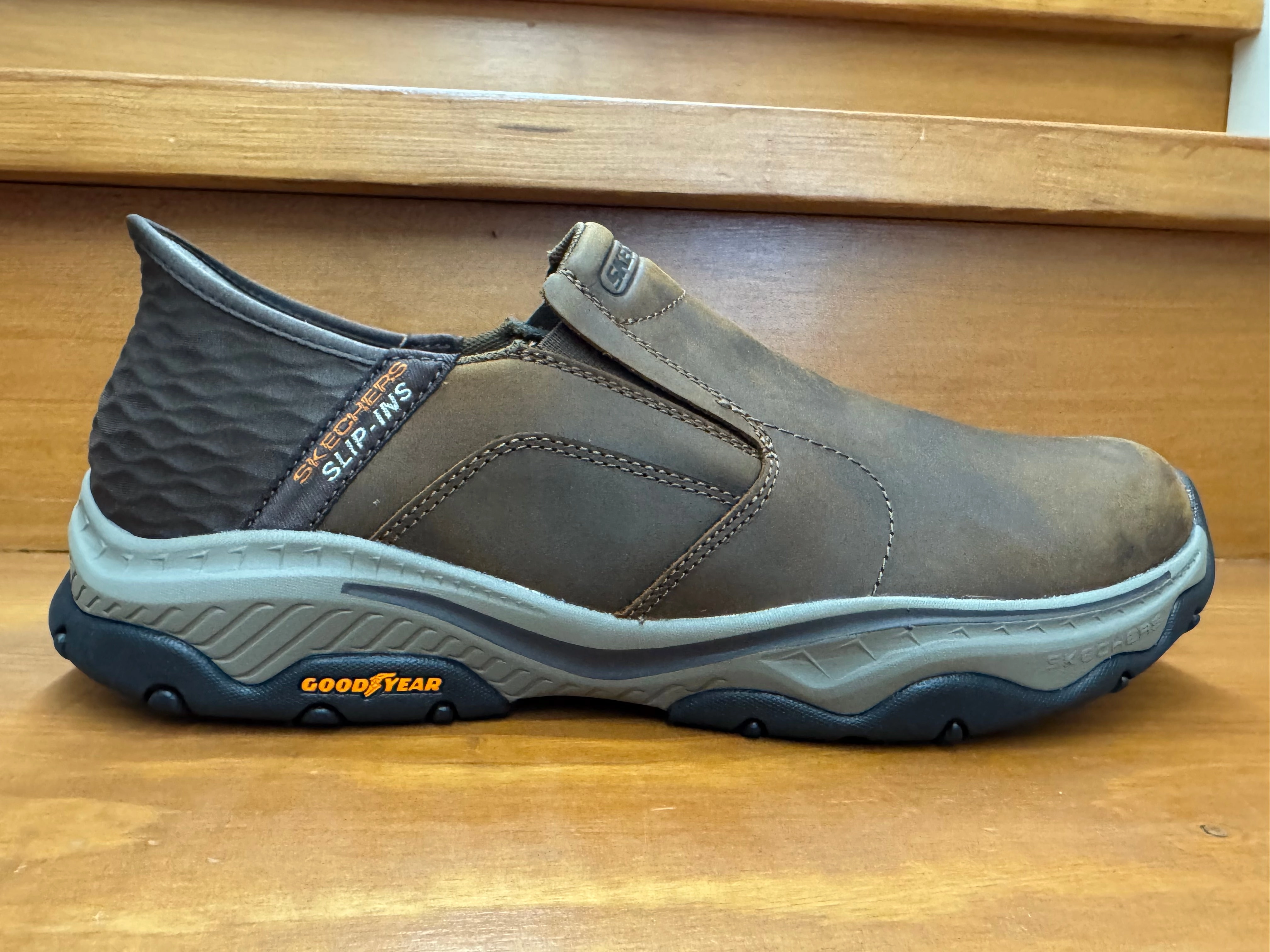 Kick Step Stream Step Skecher Slip-ins Craster-Lanigan Dark Brown 204847 CDB