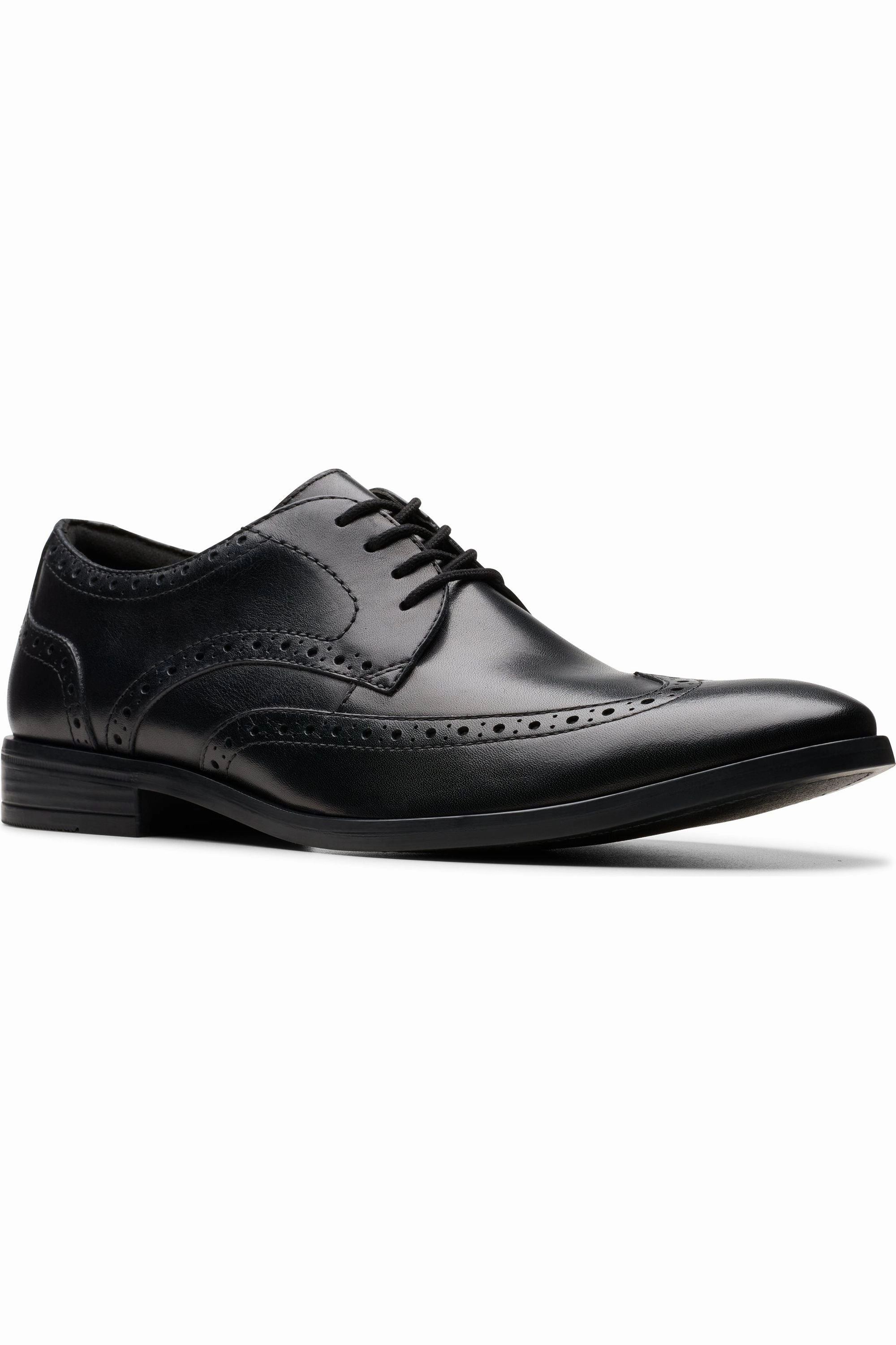 Clarks Brandon Limit in Black Leather Chisel Tip Prestige Shade