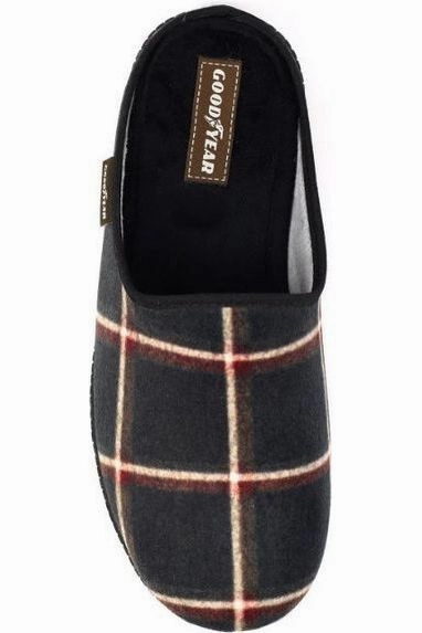 Lunar KMA006  Goodyear Checkmate Black Slipper Versatile use Air Vent