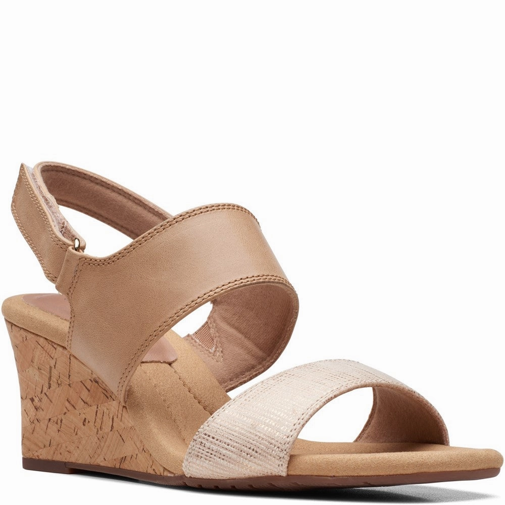 Timeless Edge Clarks Kyarra Faye Sandals