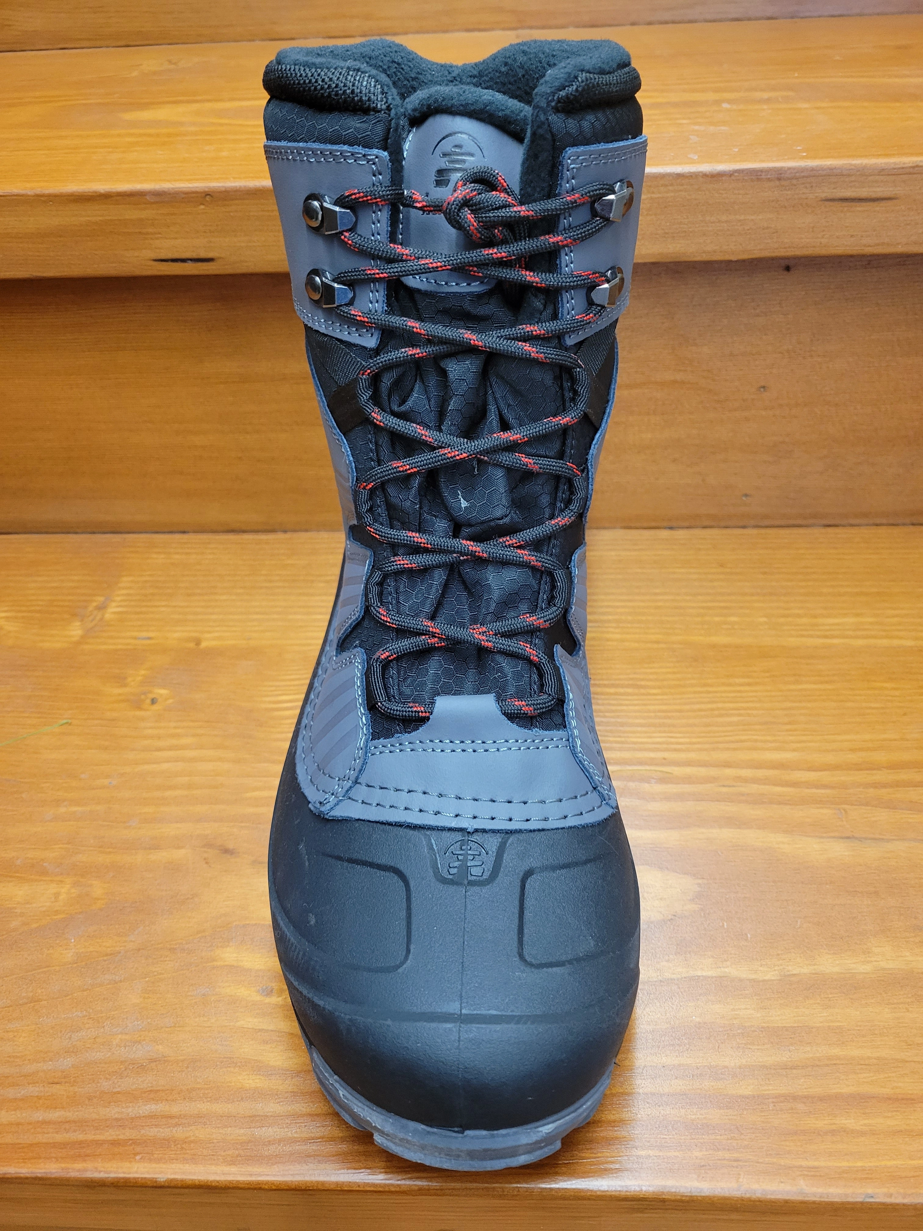 Ski Lodge Kamik Iceland Charcoal WK0354