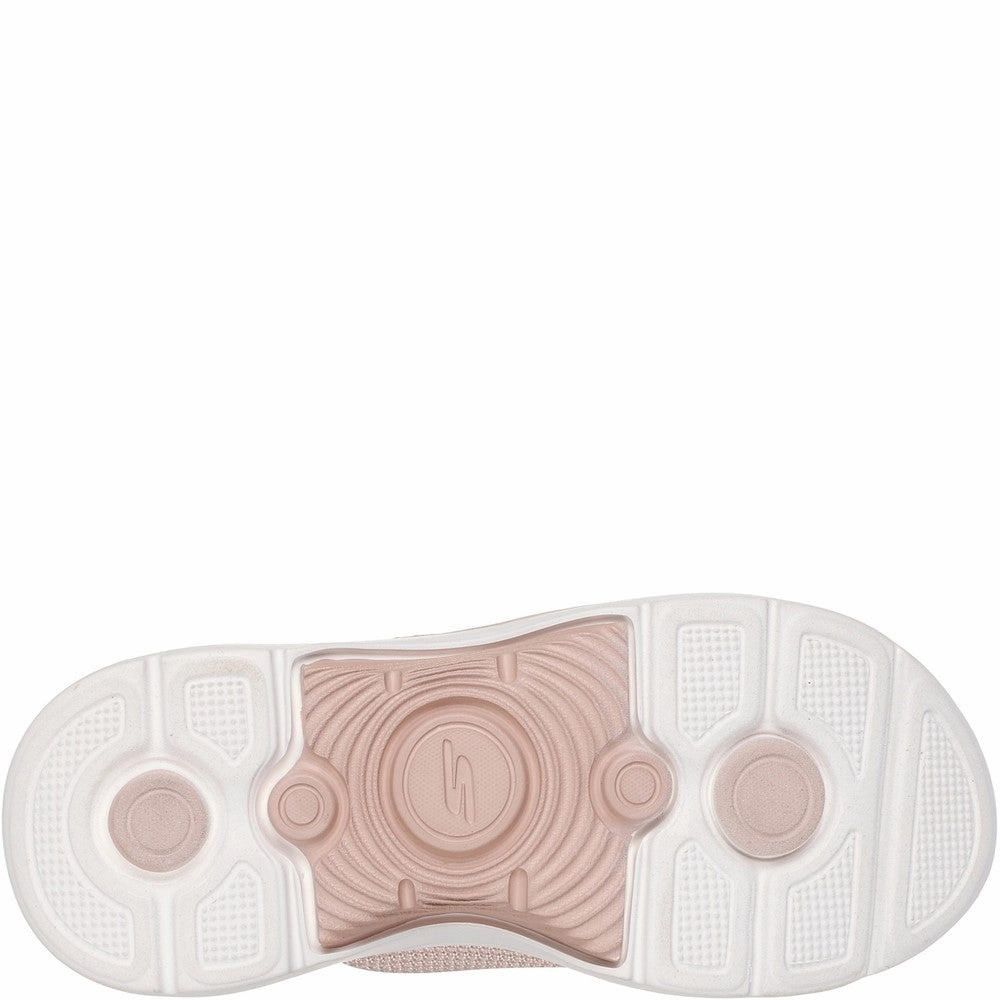 Walk in Style Skechers Go Walk Arch Fit 2.0 Destined Sandal