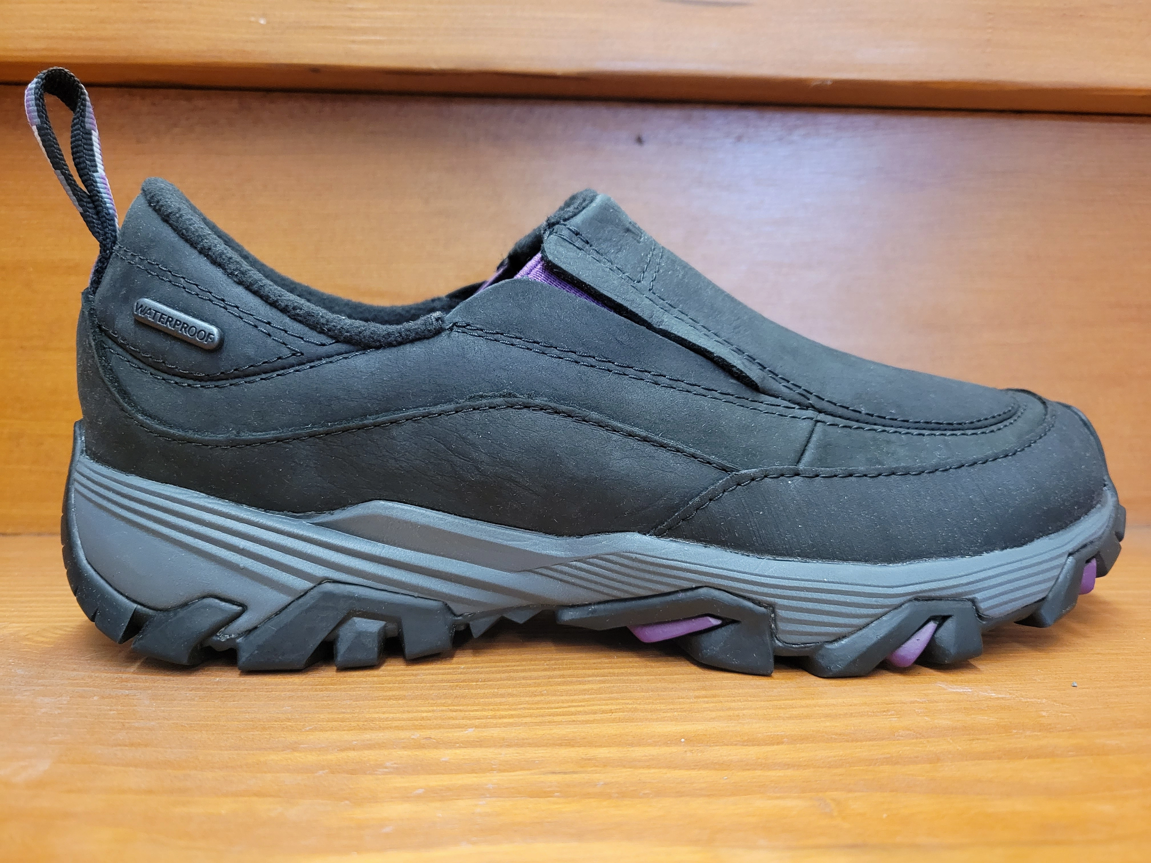 Perfect For Relaxation Merrell Coldpack ice  moc WP Black J15752