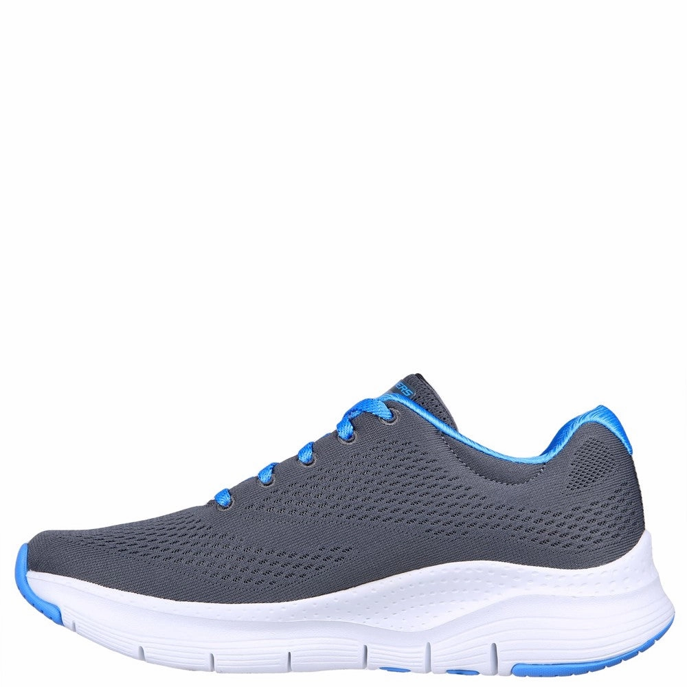 Skechers Arch Fit Sunny Outlook Sports Shoe ergonomic running shoes running in a river area shoes