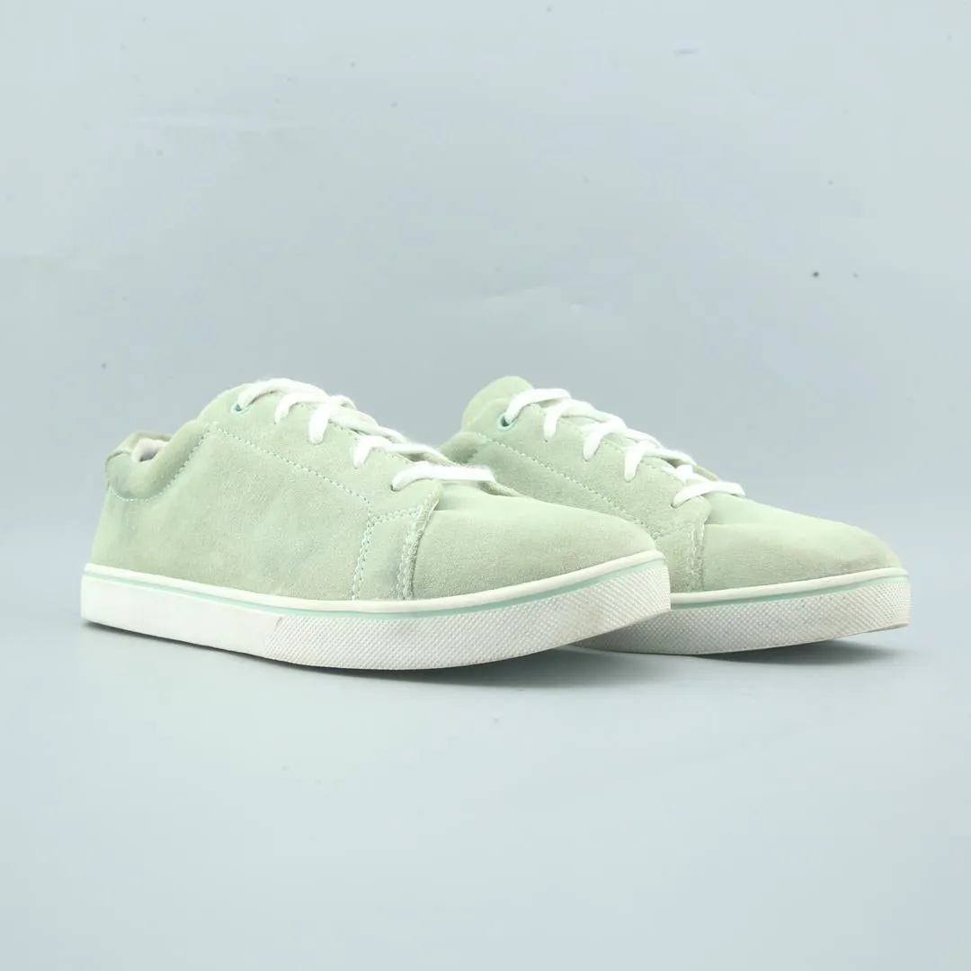 Best Waterproof Sneakers For Travel LANDS' END .