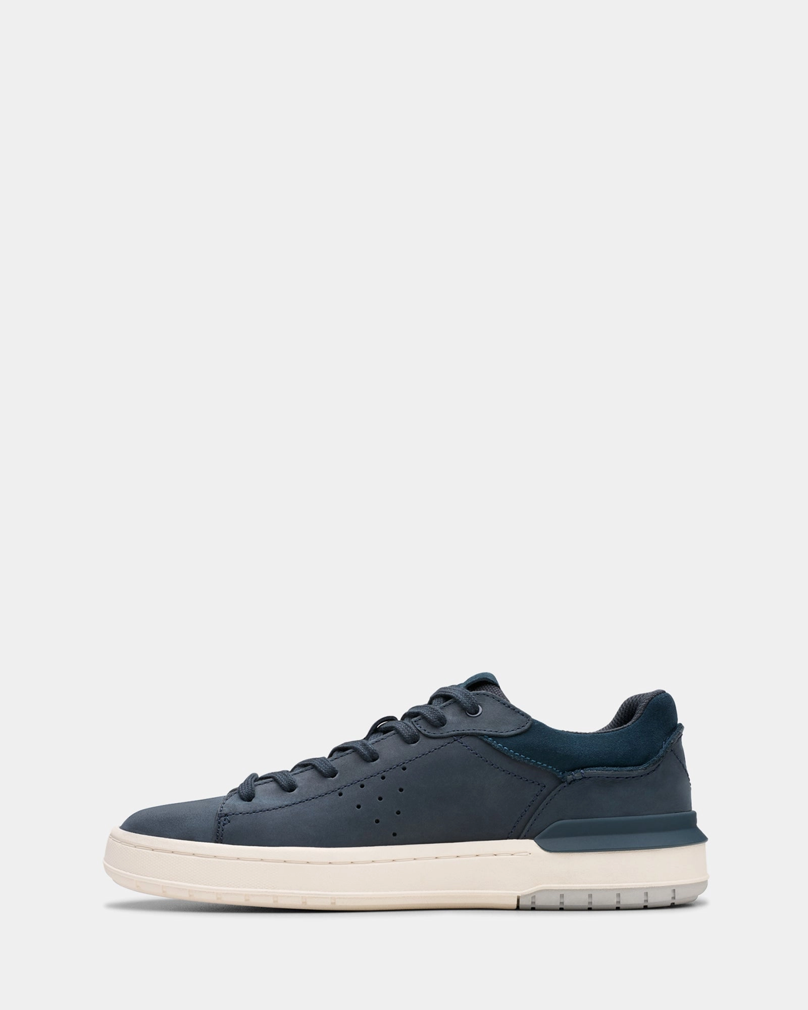 Courtlite2 Run Navy Nubuck No Noise Block Step
