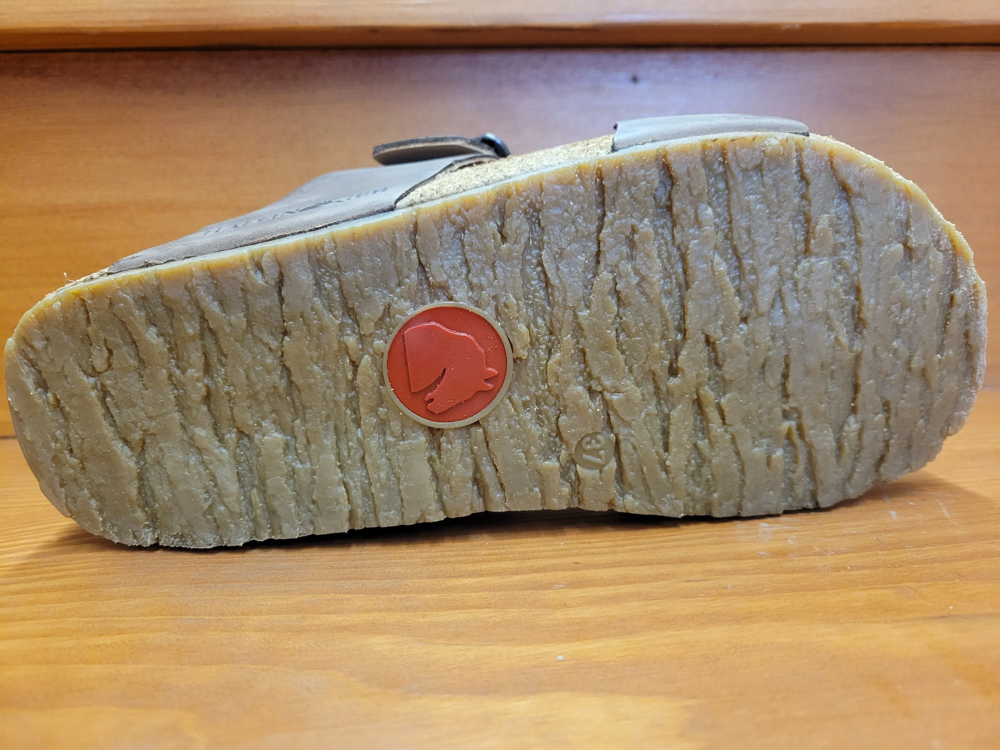 Haflinger Andrea Brown 819016-730 Flower Pop