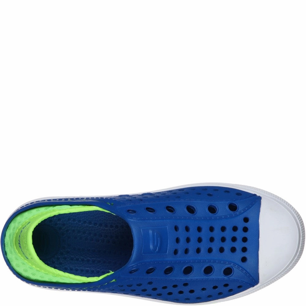Relaxed Walk Skechers Guzman Steps Aqua Surge Slip On