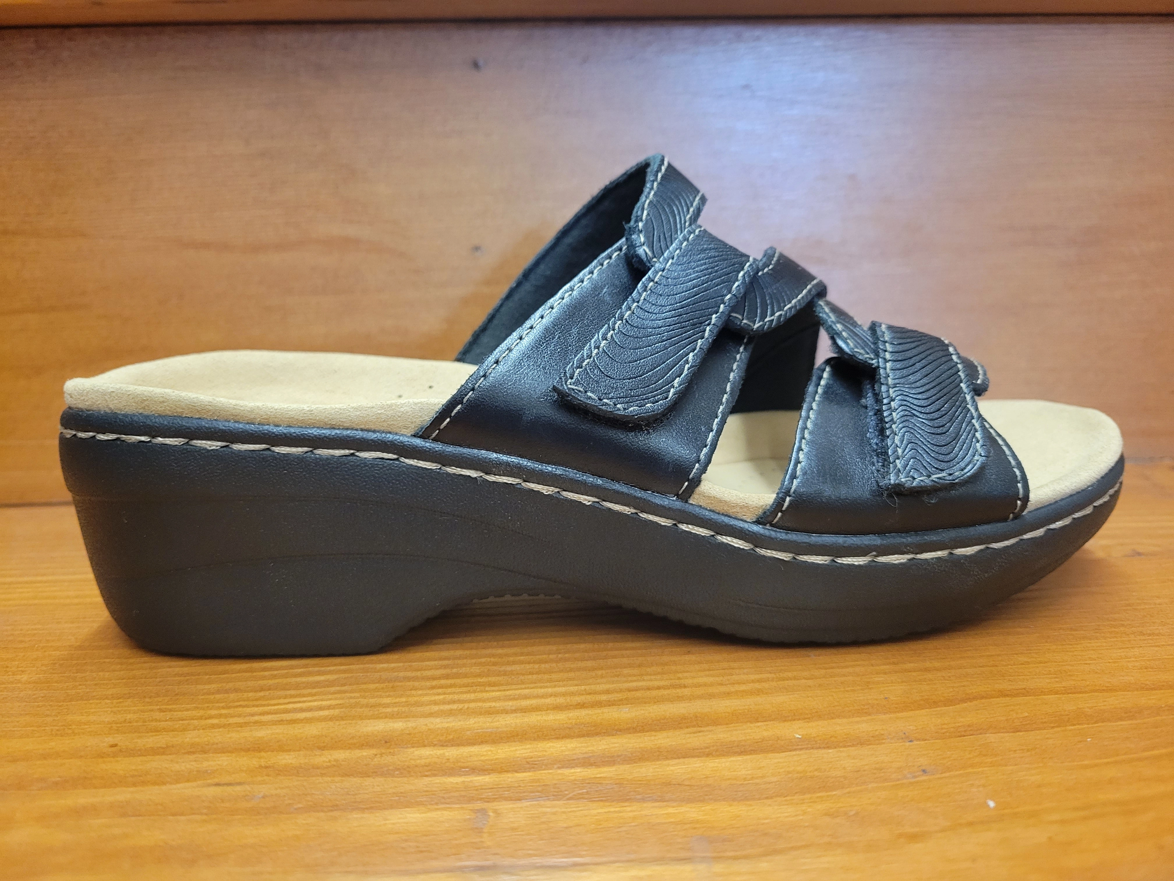 Scandi Shade Clarks Merliah Karli Black 26158226
