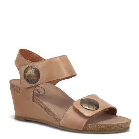 Walking Sandals Outdoor Friendly Women's Taos, Carousel 3 Sandal