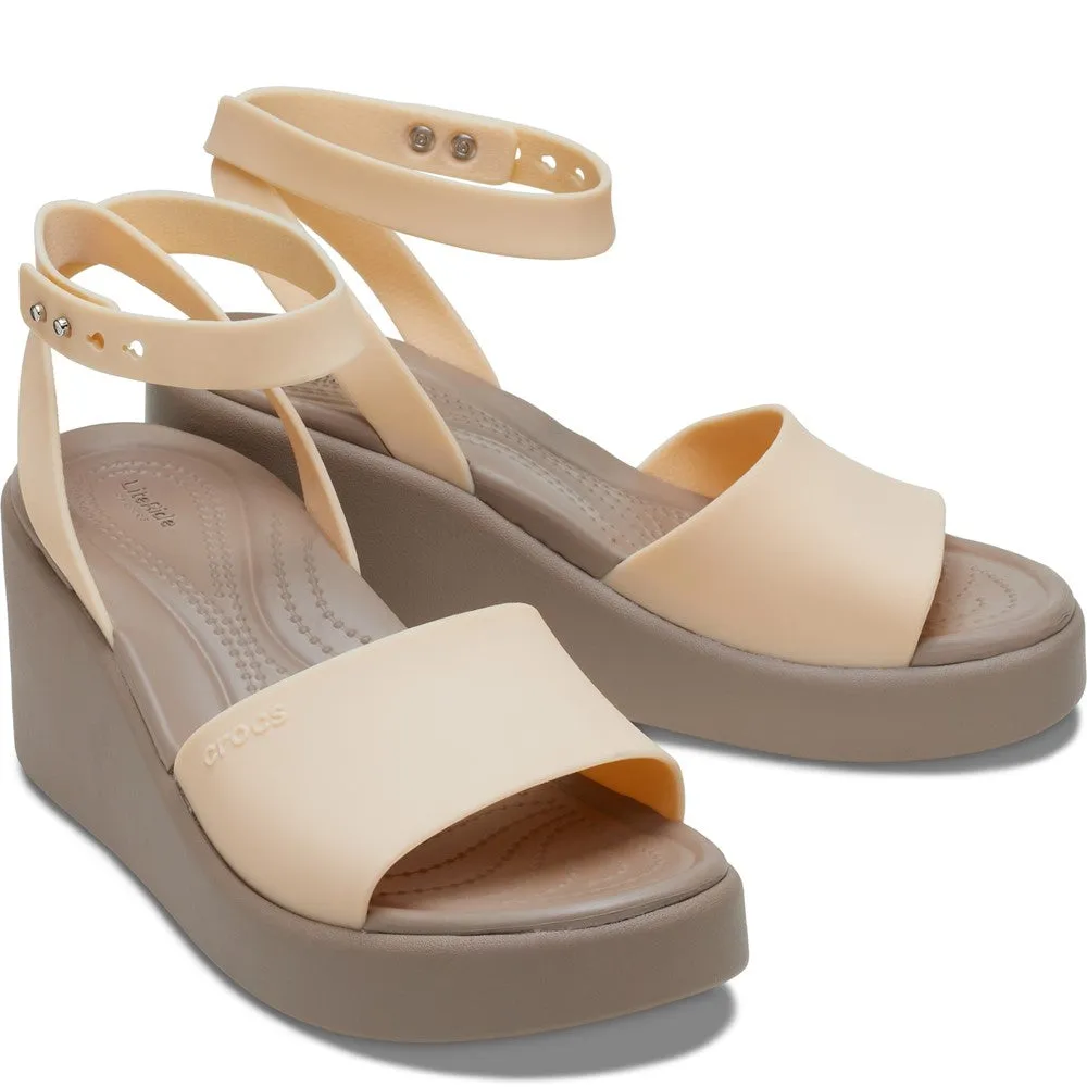 Crocs Brooklyn Ankle Strap Wedge Street Cool