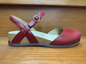Dansko Christine Red leather City Walking Ultra Hike