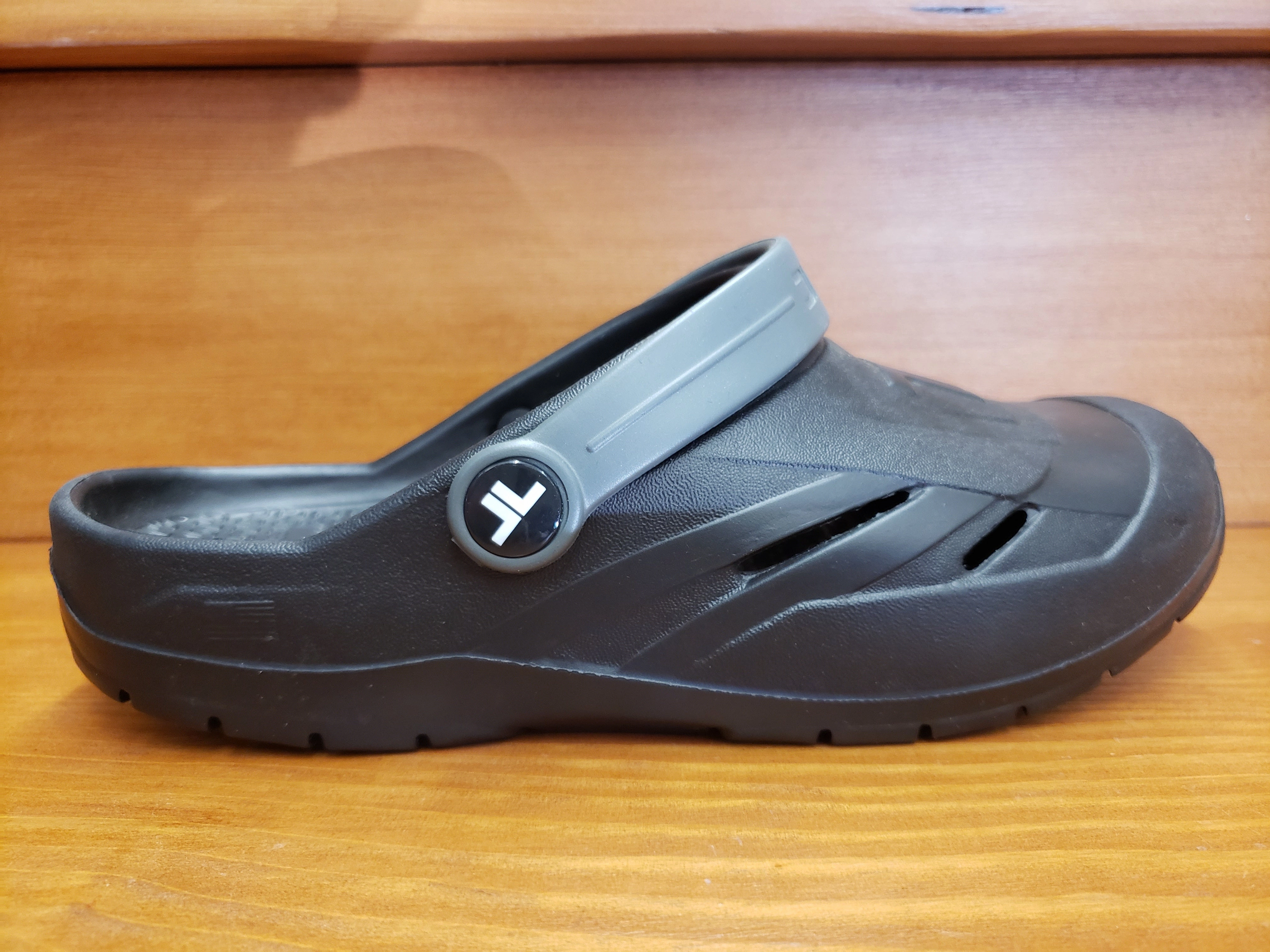 Telic Dream Black/Grey L (womens11 mens10)- 4XL (mens14) Textured Surface