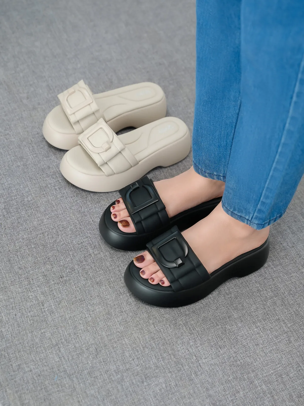 Fluffy Hello Kitty Slippers Womens "QINZI" Comfy Causal Slippers