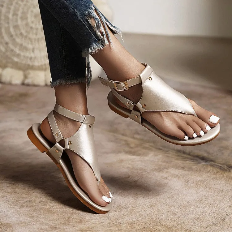 Women's Solid Color Flip Flops Hollow Out Rivets Flat Sandals Flat Cream Wedding Shoes