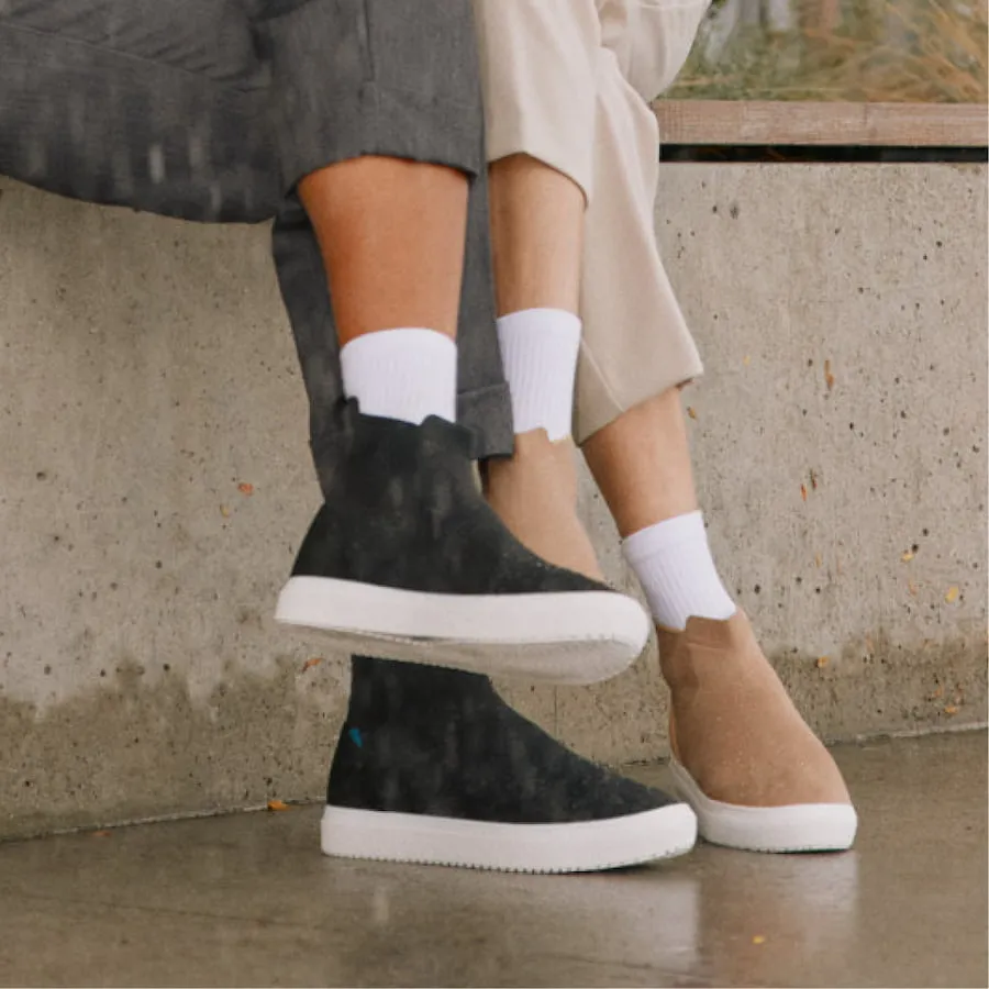 Women's Uptown Chelsea - Black Boots To Wear In The Rain