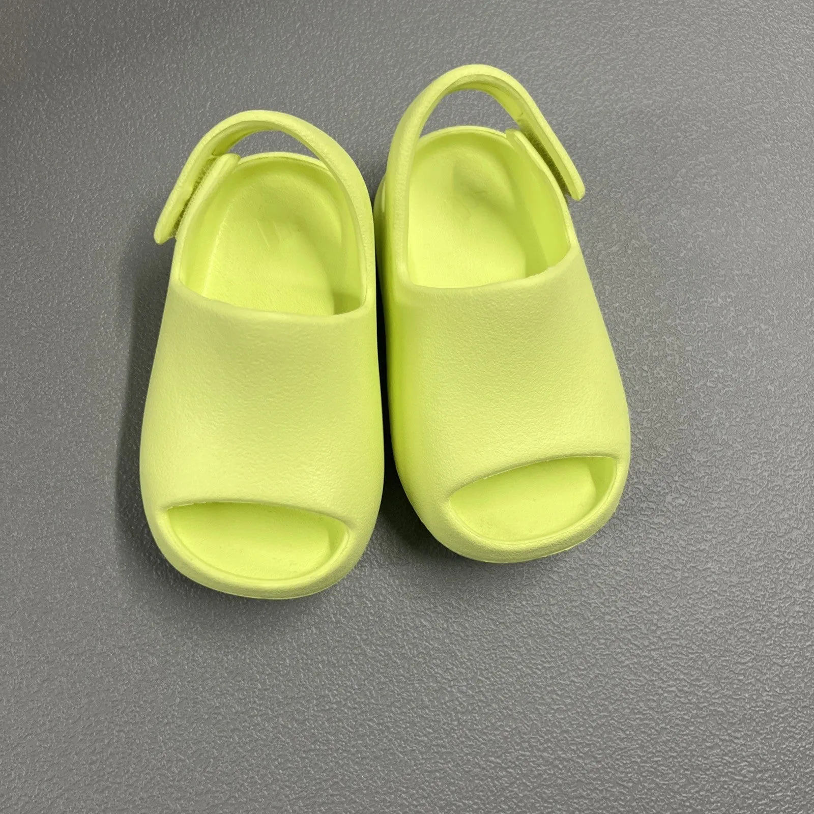Race Walking Shoes Adidas Size 6 Kids- Adidas Yeezy Slide Infant